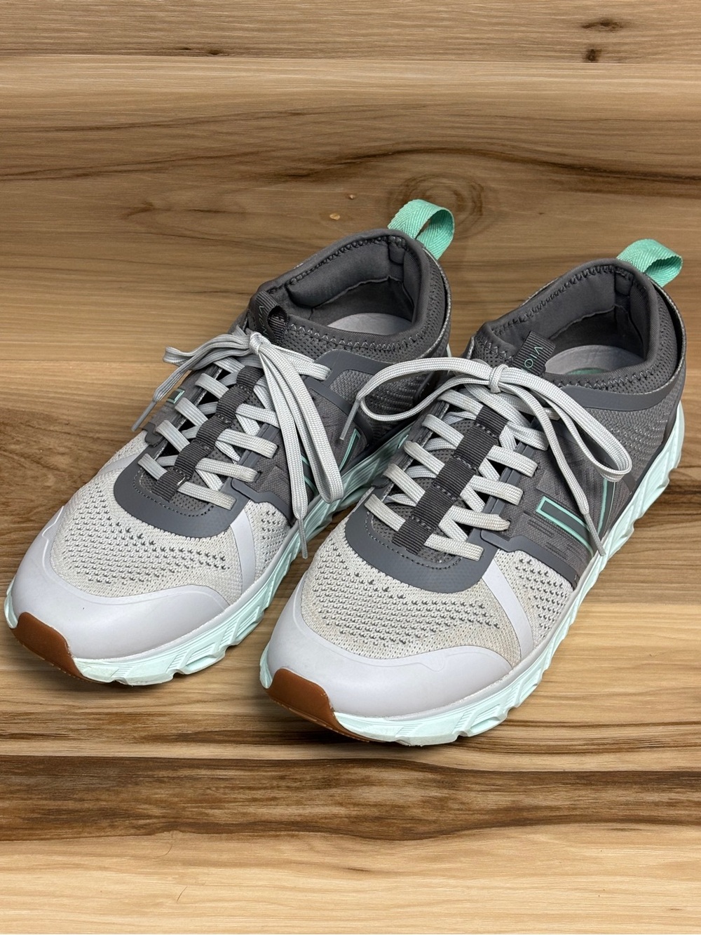 Vionic Grey Knit Captivate Trainer featuring mint green accents and soles 9.5